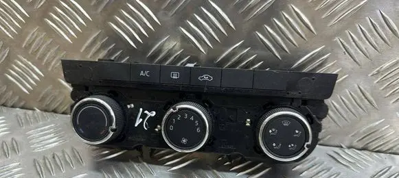 Skoda Octavia Mk3 (5E) Interior fan control switch 5E0820047R