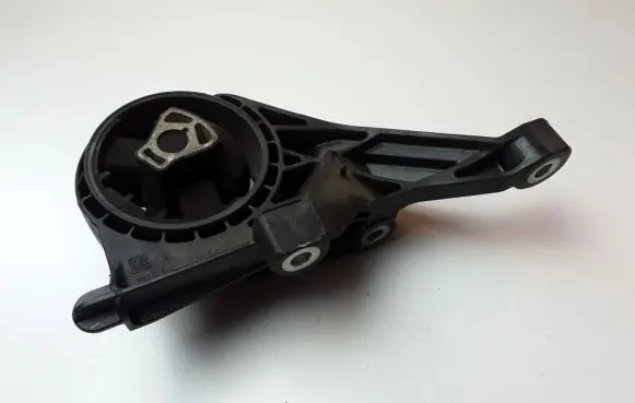 Opel Zafira C Gearbox mount 13268880