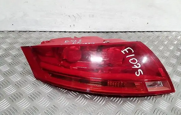 Rear/tail lights