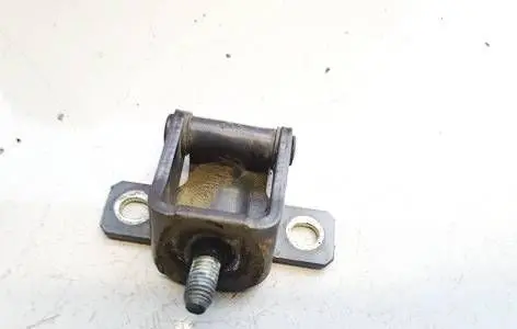 Mitsubishi Outlander Tailgate/trunk/boot hinge