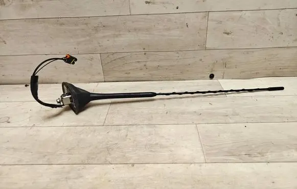 Ford C-MAX II Aerial GPS antenna AM5T18828BE