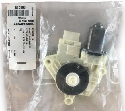 Skoda Fabia Mk3 (NJ) Rear door window regulator motor 6V0959811A 42133025