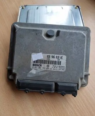 Volkswagen Golf IV Engine control unit/module 038906018AE 28SA3734 0281001851