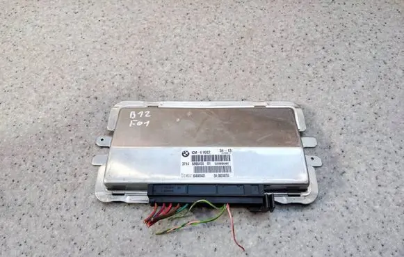 BMW 7 F01 F02 F03 F04 Suspension control unit/module 6866455