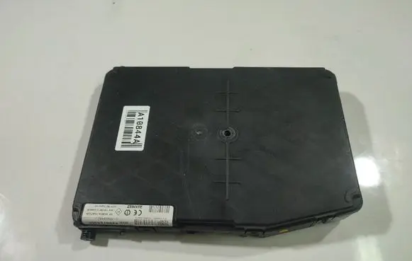 Renault Scenic II - Grand scenic II Comfort/convenience module 8200724363