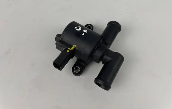 Volkswagen PASSAT B9 Electric auxiliary coolant/water pump 5Q0906457K