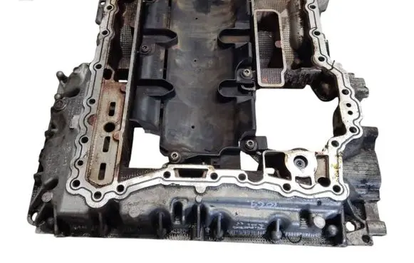 Volkswagen Touareg II Oil sump 06E103603 06E103623K