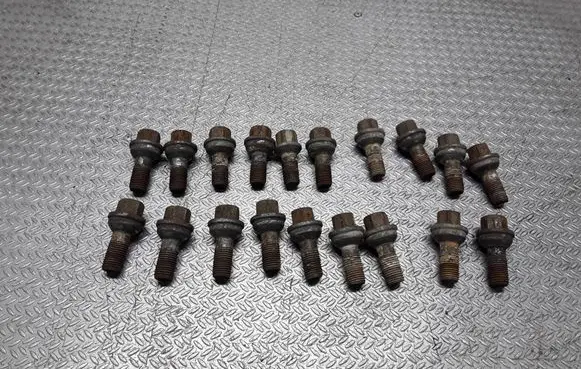 Mercedes-Benz ML W163 Nuts/bolts 