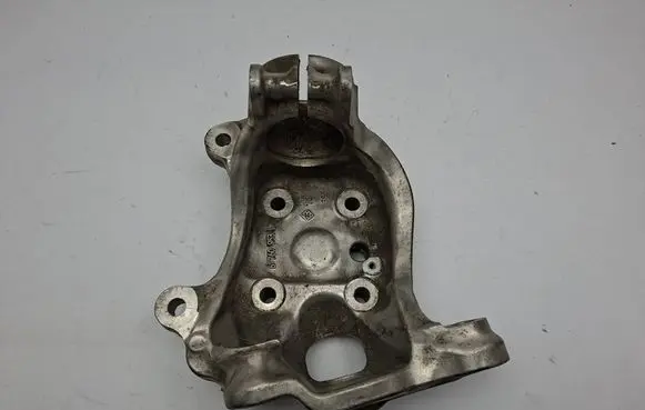 BMW 1 E81 E87 Front wheel hub 6760953