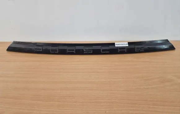 Porsche Panamera (971) Tailgate trim 971827044B
