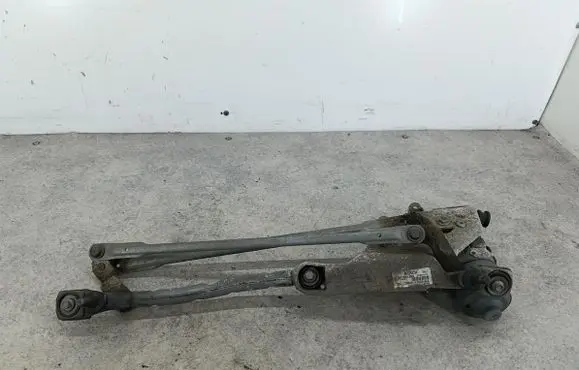 Ford Fiesta Front wiper linkage 