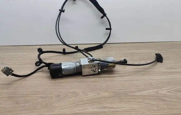 Volvo XC70 Tailgate hydraulic set DAT1110930 31218393 7320904