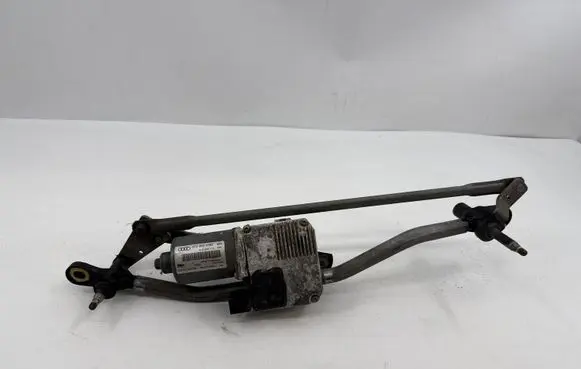Audi A5 8T 8F Front wiper linkage and motor 8J2955119