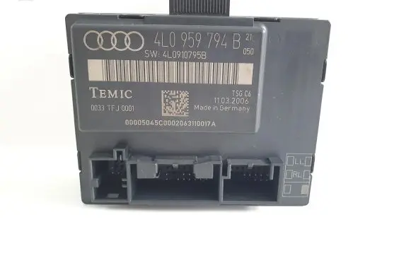 Audi Q7 4L Door control unit/module 4L0959794B 4L0910795B