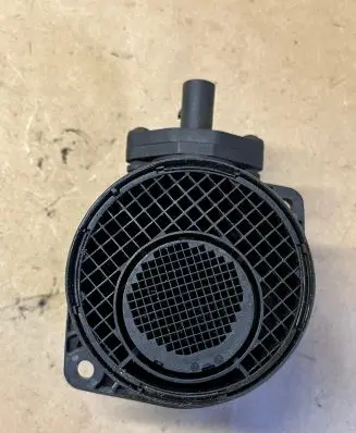 Audi A4 S4 B7 8E 8H Mass air flow meter 074906461B 0281002461