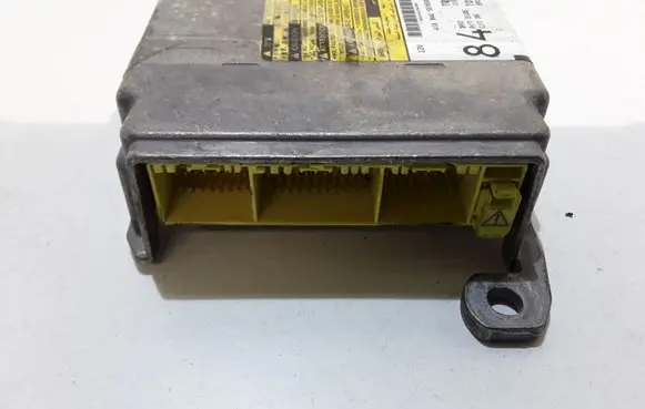 Toyota Avensis T250 Airbag control unit/module 8917005121 215767102