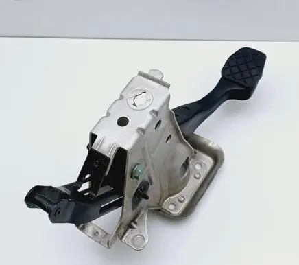Volkswagen Touran I Brake pedal 1T1721057K