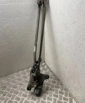 Volvo V50 Front wiper linkage and motor 31253518 080214 3397021108