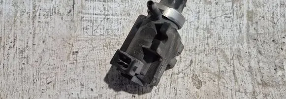 Volkswagen Multivan T4 Turbo solenoid valve 1H0906627 72190320