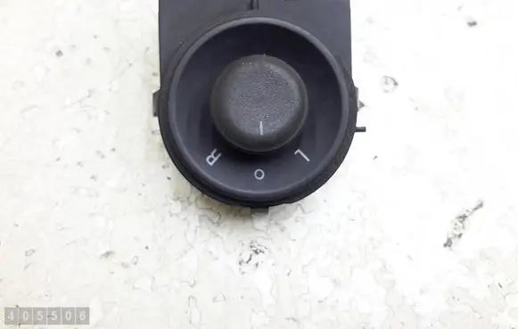 Opel Insignia A Wing mirror switch 13271827