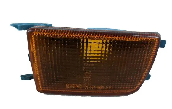 Volkswagen Golf III Front indicator light 084411606