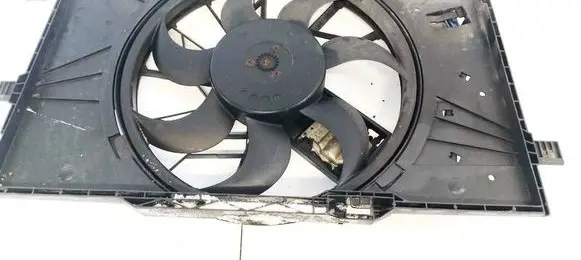 Mercedes-Benz A W169 Radiator cooling fan shroud A1698203642 0130307008
