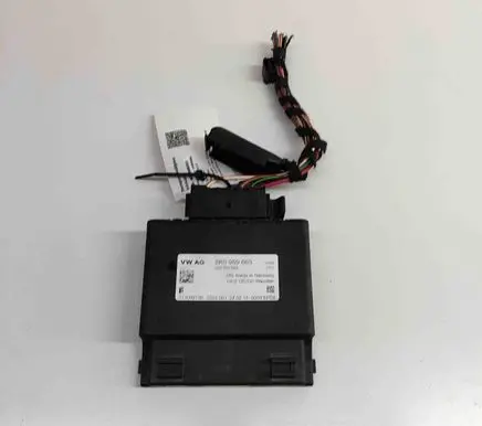 Audi Q5 SQ5 Voltage converter/converter module 111002109 8K0959663