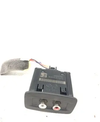 Renault Scenic III - Grand scenic III USB socket connector 280230005R
