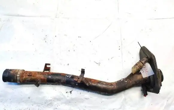 Fuel tank filler neck pipe