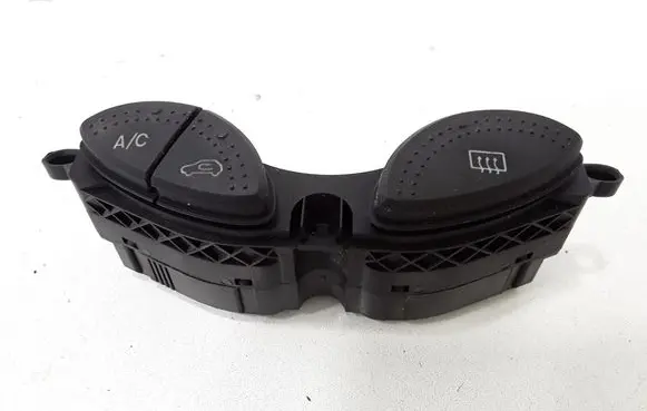 Ford Focus Air conditioning (A/C) switch YS4T19A945BA