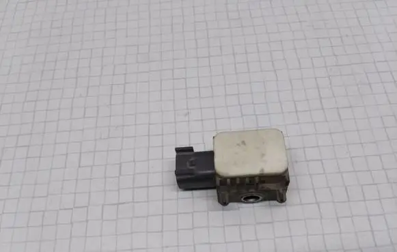 Ford Focus C-MAX Airbag deployment crash/impact sensor 3M5T14B006AD 150105 401215