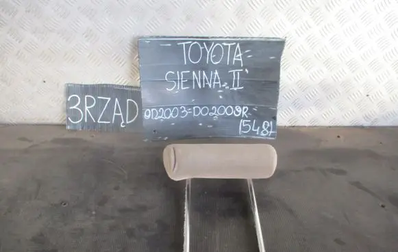 Toyota RAV 4 (XA20) Rear seat headrest 
