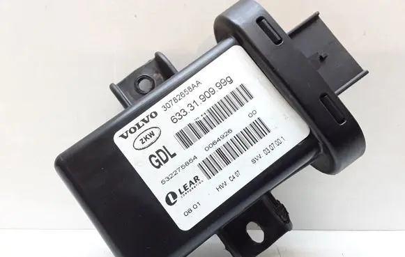 Volvo V70 Light module LCM 30782658AA 6333190999G