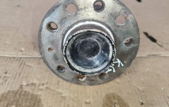 Opel Zafira A Rear wheel bearing hub 