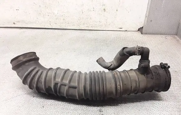 Mitsubishi Outlander Air intake duct part 1505A407