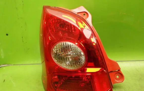Suzuki Alto Rear/tail lights 22017092
