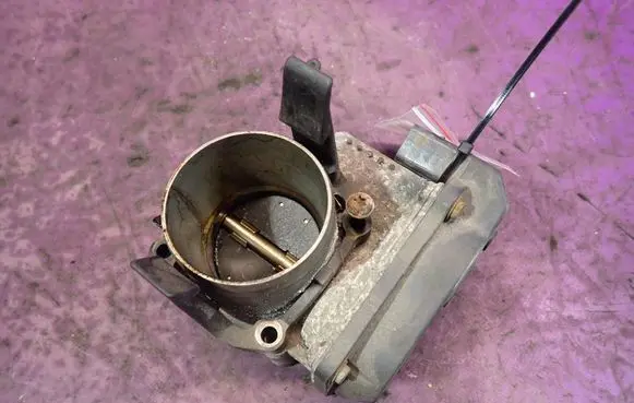 Skoda Octavia Mk2 (1Z) Throttle body valve 