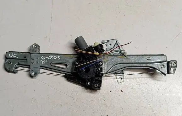 Suzuki SX4 S-Cross Front door window regulator with motor 8343061M10U6 8343061M10 0620403470
