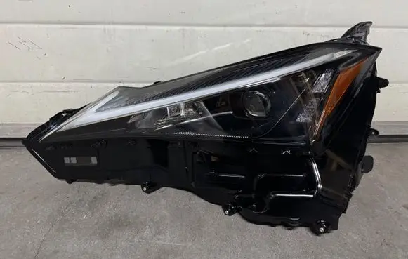 Lexus UX Headlight/headlamp 76-70
