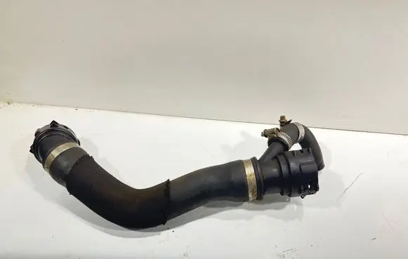 BMW 5 F10 F11 Engine coolant pipe/hose 7789742