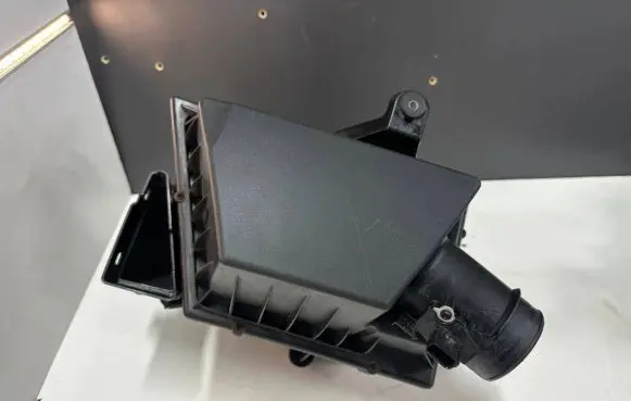 Land Rover Range Rover Evoque L538 Air filter box BJ329600AD