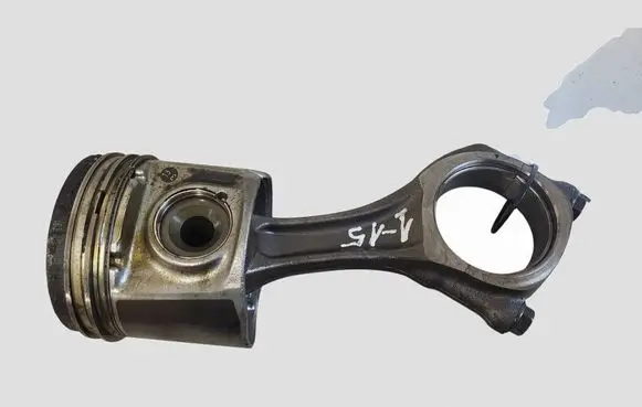 Fiat Ducato Piston with connecting rod