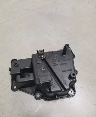 Seat Leon (5F) Oil breather separator 04E103464AM