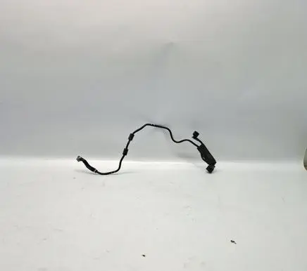 Mercedes-Benz C W205 Engine coolant pipe/hose A2055012525 A2055012526