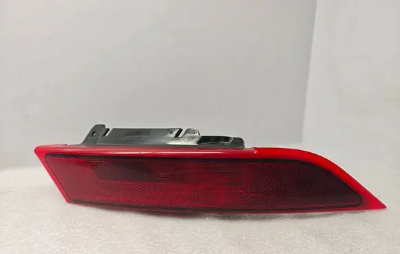 Land Rover Discovery 5 Rear fog light HY3215K272AA LR082083