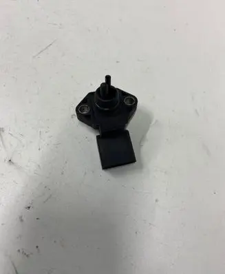 Audi A6 S6 C5 4B Air pressure sensor 059906051 0281002326