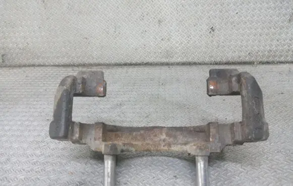 Audi A4 S4 B8 8K Front Brake Caliper Pad/Carrier 