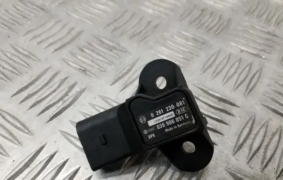 Audi A6 S6 C7 4G Air pressure sensor 0261230081 036906051G