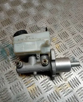 Mercedes-Benz B W245 Master brake cylinder A1694300202