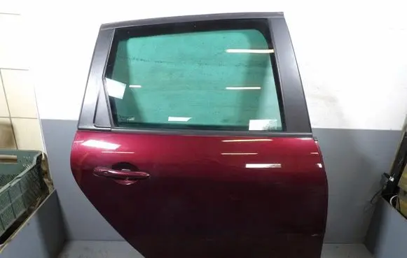 Rear door